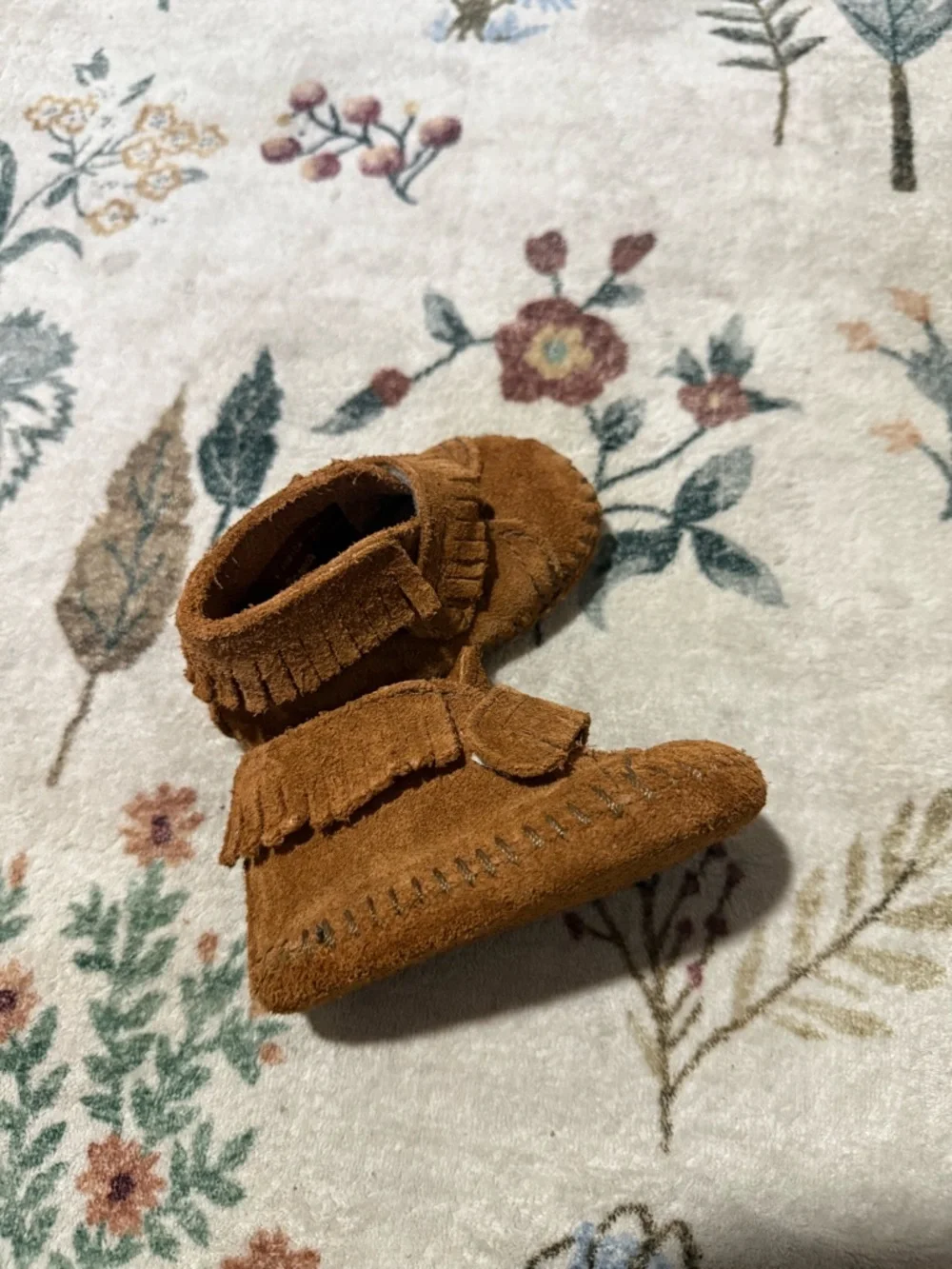 Minnetonka Kids Brown Suede Fringe Moccasins